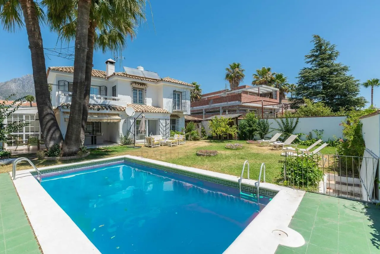 Marbella Center Villa By Dahlia Group