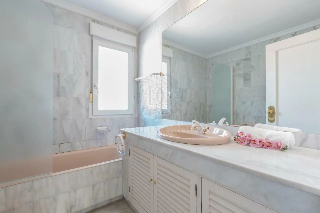 Marbella Center Villa By Dahlia Group Holiday home