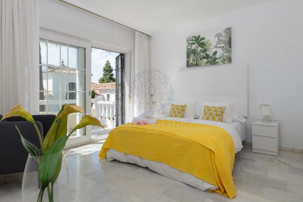 Marbella Center Villa By Dahlia Group Spain